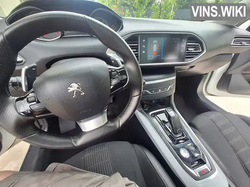 Peugeot 308 2020, фото з оголошення 2 з 21, VIN VF3LCYHZRLS070437