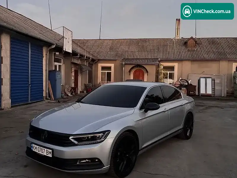 Volkswagen Passat 2015, фото з оголошення 1 з 12, VIN WVWZZZ3CZFE505501