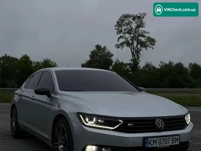Volkswagen Passat 2015, фото з оголошення 2 з 12, VIN WVWZZZ3CZFE505501