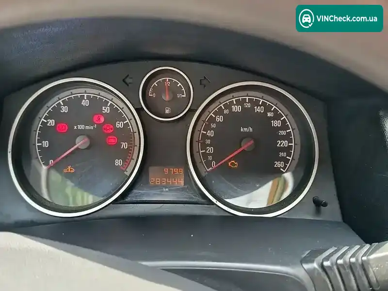 Opel Astra 2004, фото з оголошення 2 з 8, VIN W0L0AHL4845208489