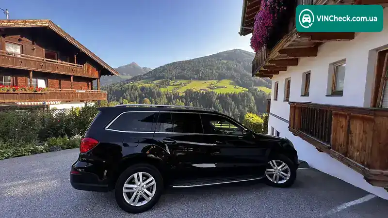 Mercedes-Benz GL-Class 2013, фото з оголошення 2 з 21, VIN 4JGDF2EE5DA192382