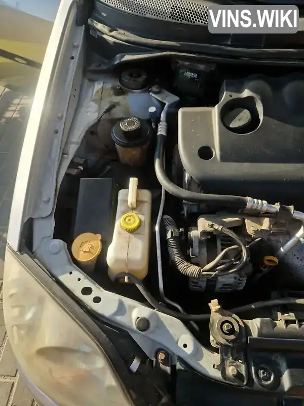 Nissan Primera 2004, фото з оголошення 2 з 21, VIN SJNTCAP12U0147979