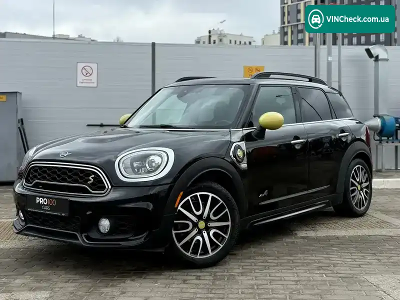 MINI Countryman 2018, фото з оголошення 1 з 21, VIN WMZYU7C50K3F93886