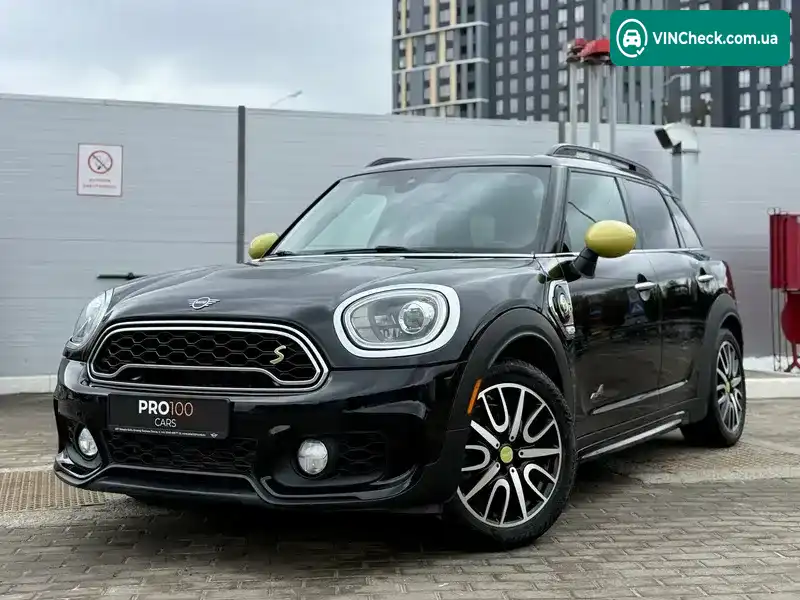 MINI Countryman 2018, фото з оголошення 2 з 21, VIN WMZYU7C50K3F93886