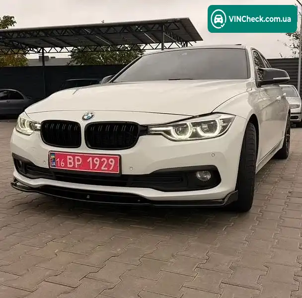 BMW 3 Series 2015, фото з оголошення 1 з 14, VIN WBA8C5107GK634021