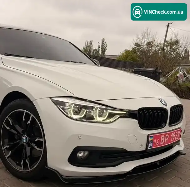 BMW 3 Series 2015, фото з оголошення 2 з 14, VIN WBA8C5107GK634021