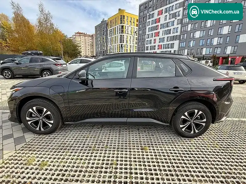 Toyota bZ4X 2022, фото з оголошення 1 з 13, VIN LFMKP14T4N0003776