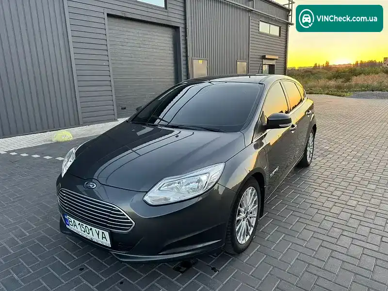 Ford Focus 2017, фото з оголошення 1 з 20, VIN WF05XXGCCEHB57148