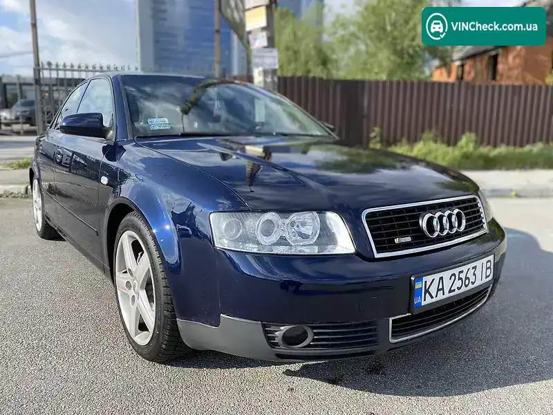 Audi A4 2003, фото з оголошення 2 з 20, VIN WAUZZZ8E94A052371