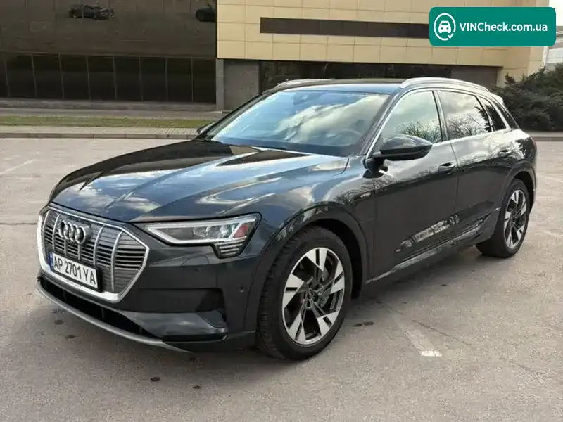 Audi e-tron 2021, фото з оголошення 2 з 21, VIN WA1LAAGE2NB013811