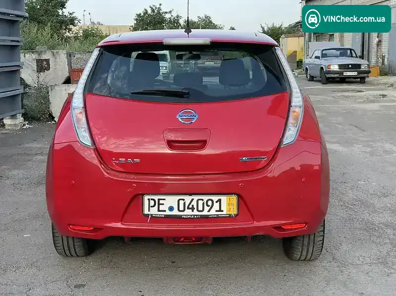 Nissan Leaf 2016, фото з оголошення 2 з 19, VIN SJNFAAZE0U6044469