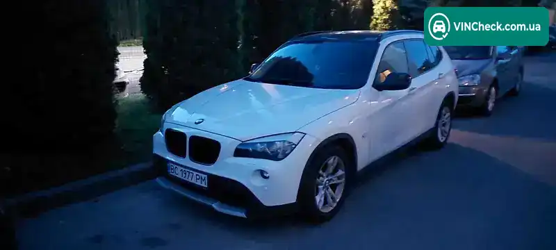 BMW X1 2012, фото з оголошення 1 з 12, VIN WBAVL31030VS15112