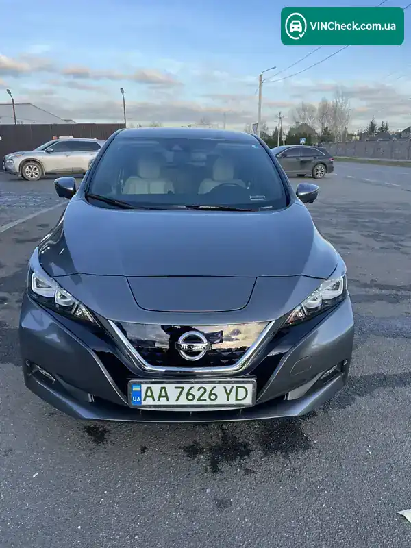 Nissan Leaf 2018, фото з оголошення 2 з 21, VIN 1N4AZ1CP8JC301310