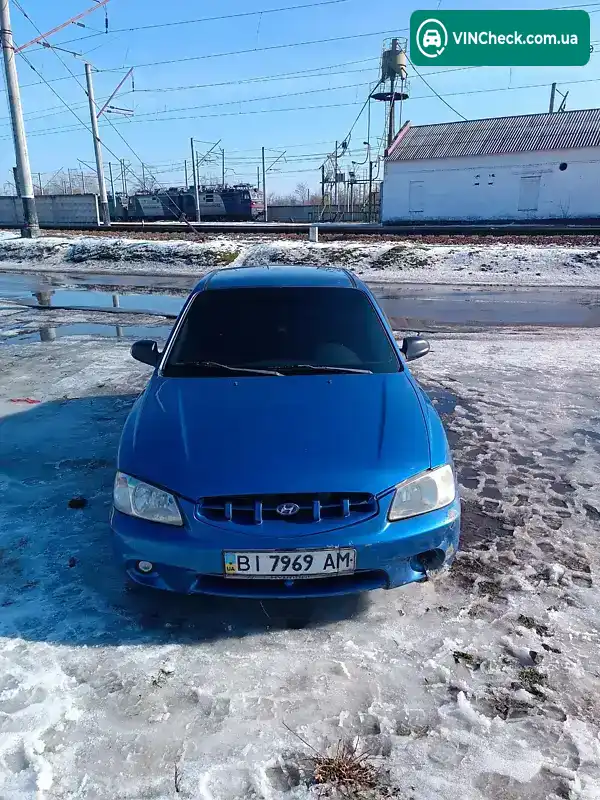 Hyundai Accent 2001, фото з оголошення 1 з 18, VIN KMHCG51FP1U112059