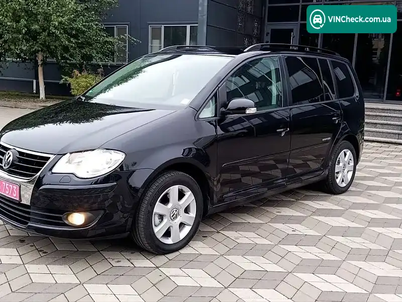 Volkswagen Touran 2010, фото з оголошення 2 з 20, VIN WVGZZZ1TZ9W113011