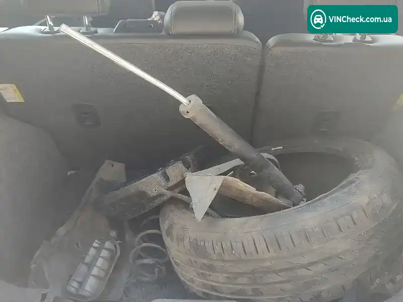 Ford Fiesta 2019, фото з оголошення 2 з 14, VIN 3FADP4EJ8KM148229