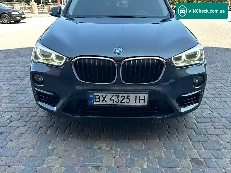 BMW X1 2016, фото з оголошення 1 з 17, VIN WBAHT710205G31367