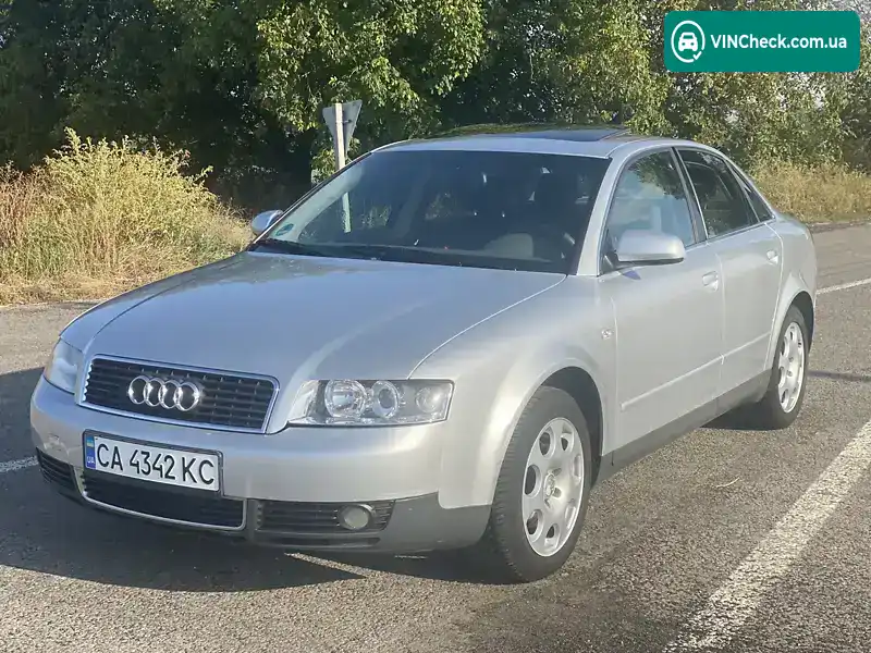 Audi A4 2001, фото з оголошення 2 з 20, VIN WAUZZZ8E02A017893