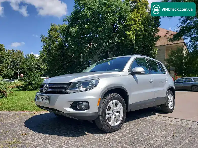 Volkswagen Tiguan 2016, фото з оголошення 1 з 20, VIN WVGAV7AX9GW576733