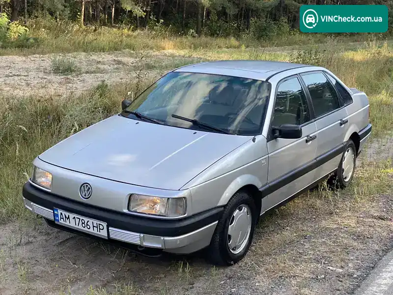 Volkswagen Passat 1989, фото з оголошення 2 з 20, VIN WVWZZZ31ZKB043342