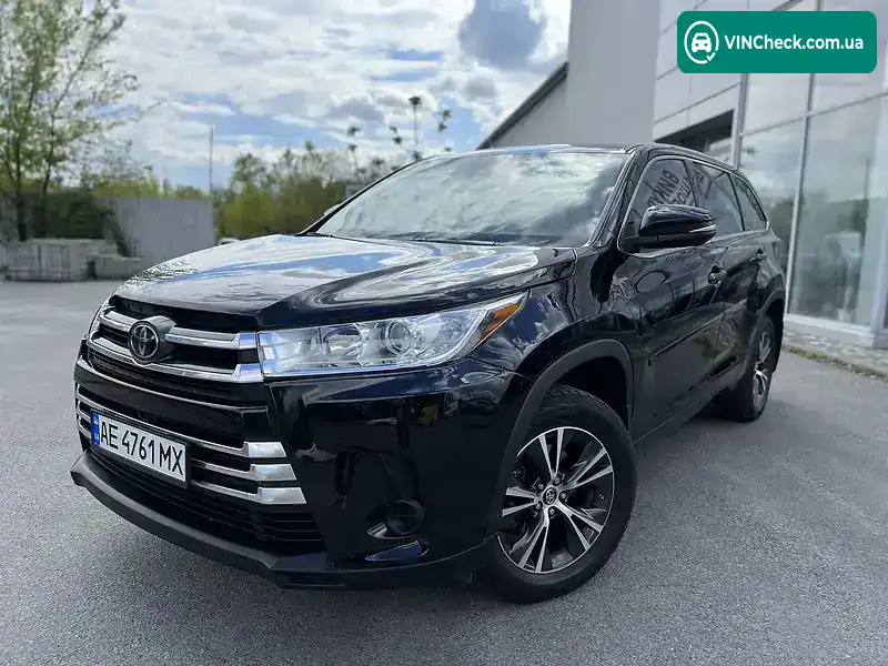 Toyota Highlander 2018, фото з оголошення 1 з 20, VIN 5TDBZRFHXJS844190