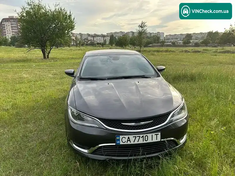 Chrysler 200 2015, фото з оголошення 1 з 13, VIN 1C3CCCAB7FN666679
