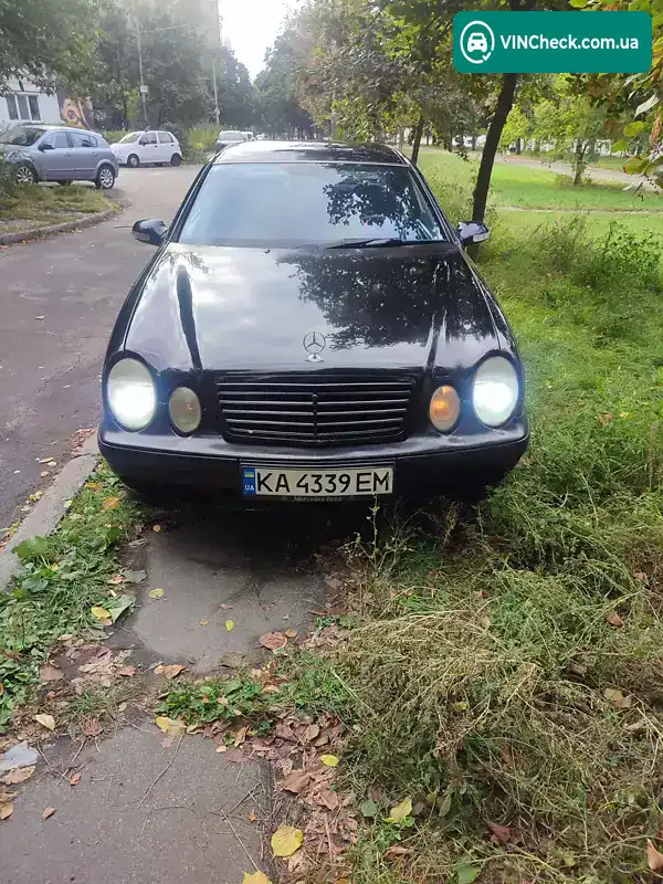 Mercedes-Benz CLK-Class 2001, фото з оголошення 1 з 17, VIN WDB2083651F183170