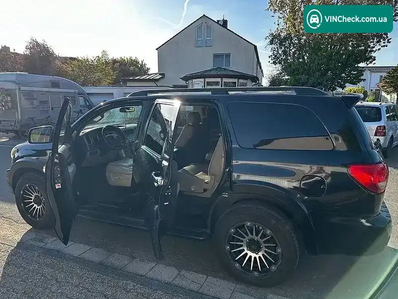 Toyota Sequoia 2012, фото з оголошення 2 з 15, VIN 5TDDW5G19CS071212