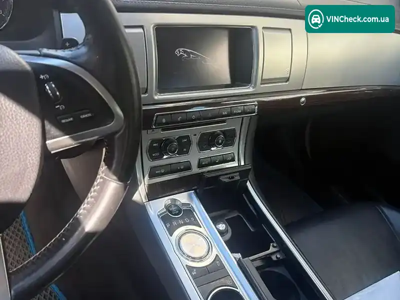 Jaguar XF 2012, фото з оголошення 1 з 15, VIN SAJWA0ES7DPS63666