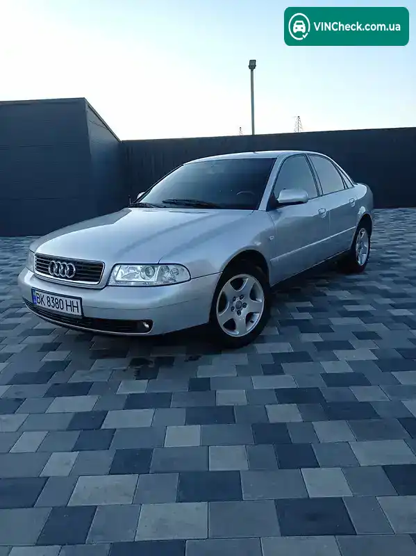 Audi A4 2000, фото з оголошення 1 з 20, VIN WAUZZZ8DZYA192436