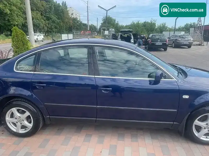 Volkswagen Passat 2002, фото з оголошення 2 з 9, VIN WVWZZZ3BZ2P297506