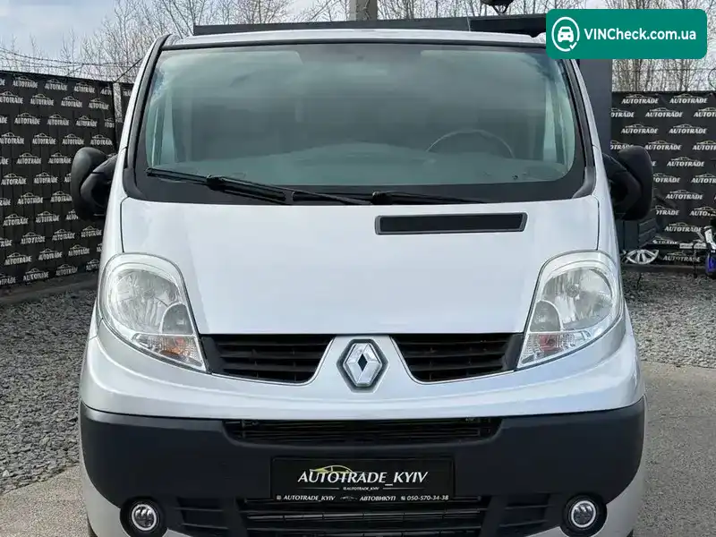 Renault Trafic 2010, фото з оголошення 2 з 10, VIN VF1JLASA6AV393619