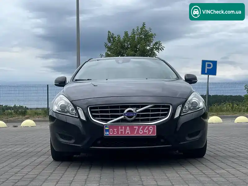 Volvo V60 2013, фото з оголошення 2 з 20, VIN YV1FW88AD11137838