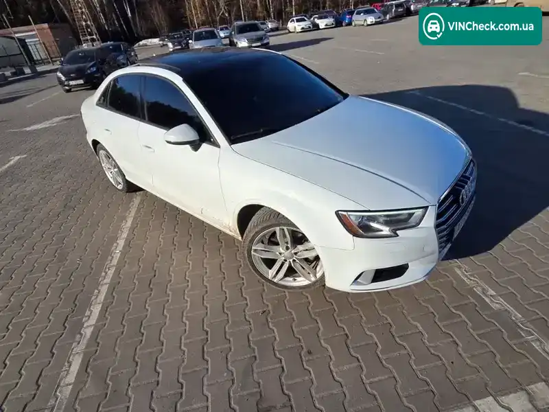 Audi A3 2017, фото з оголошення 1 з 3, VIN WAUAUGFF4H1066745
