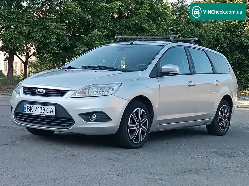 Ford Focus 2010, фото з оголошення 2 з 20, VIN WF0SXXGCDSAS30076
