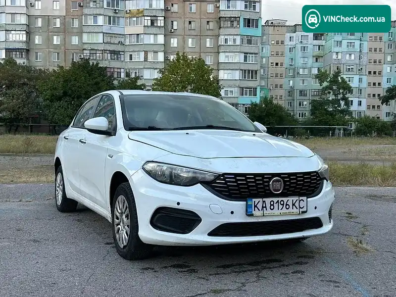 Fiat Tipo 2019, фото з оголошення 1 з 11, VIN ZFA35600006P08832