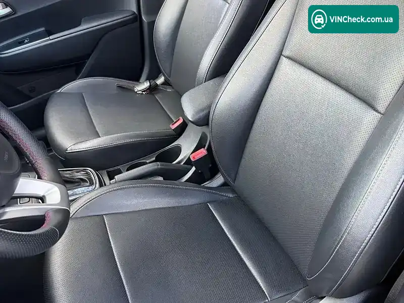 Kia Rio 2018, фото з оголошення 2 з 13, VIN Z94C351BBJR018171