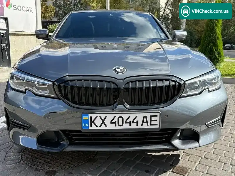 BMW 3 Series 2019, фото з оголошення 2 з 17, VIN 3MW5R7J00L8B08404