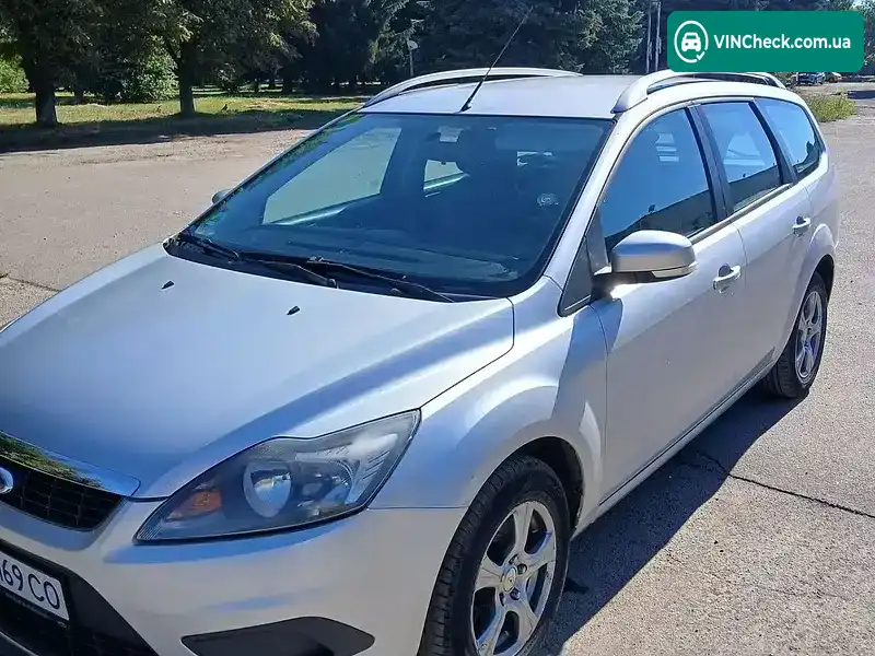 Ford Focus 2010, фото з оголошення 2 з 10, VIN WF0SXXGCDSAU08636