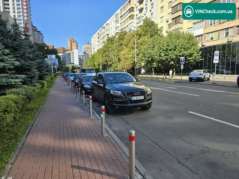 Audi Q7 2006, фото з оголошення 1 з 20, VIN WAUZZZ4L27D047794