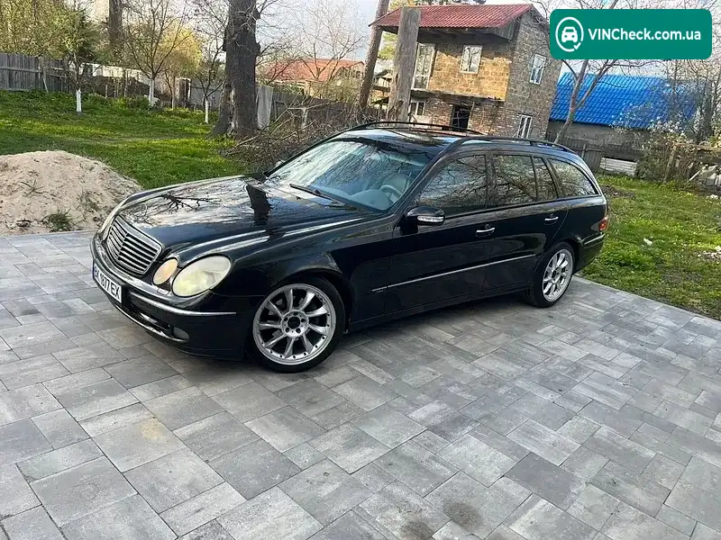 Mercedes-Benz E-Class 2004, фото з оголошення 2 з 13, VIN WDB2112161A537221