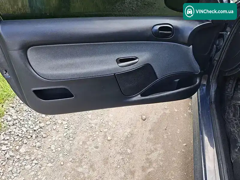 Peugeot 206 2009, фото з оголошення 2 з 13, VIN VF32LHFXAAY003376