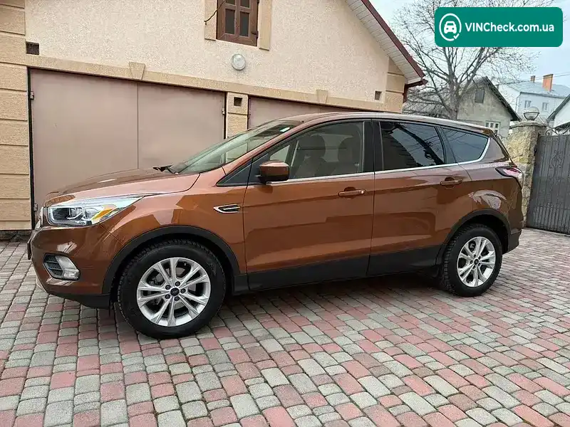 Ford Escape 2017, фото з оголошення 2 з 20, VIN 1FMCU0GD3HUC94780