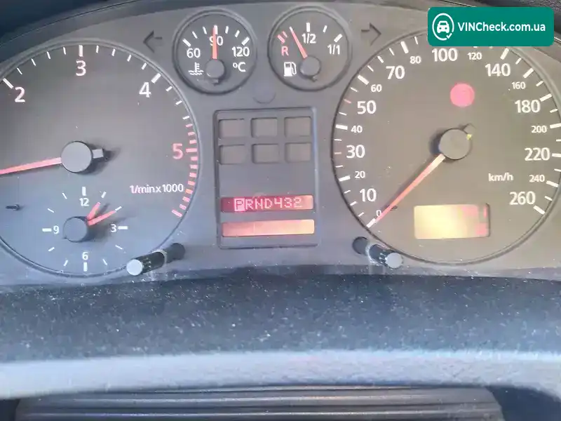 Audi A6 1998, фото з оголошення 1 з 11, VIN WAUZZZ4BZWN136445