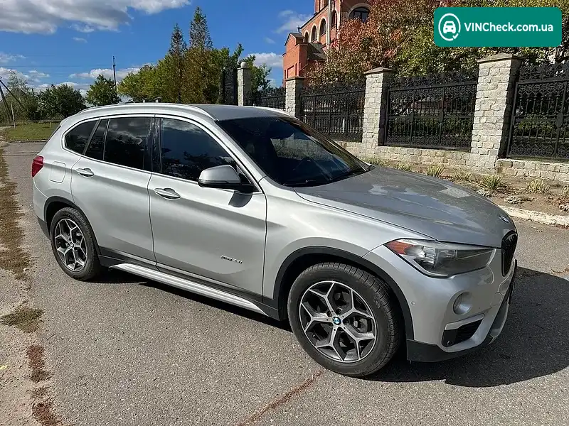 BMW X1 2016, фото з оголошення 1 з 17, VIN WBXHT3C36G5E52152