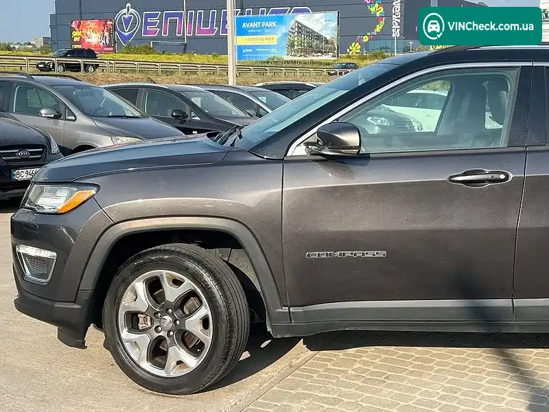 Jeep Compass 2019, фото з оголошення 2 з 20, VIN 3C4NJDCB0KT673657