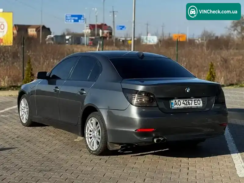 BMW 5 Series 2005, фото з оголошення 2 з 12, VIN WBANC510X0CN29671