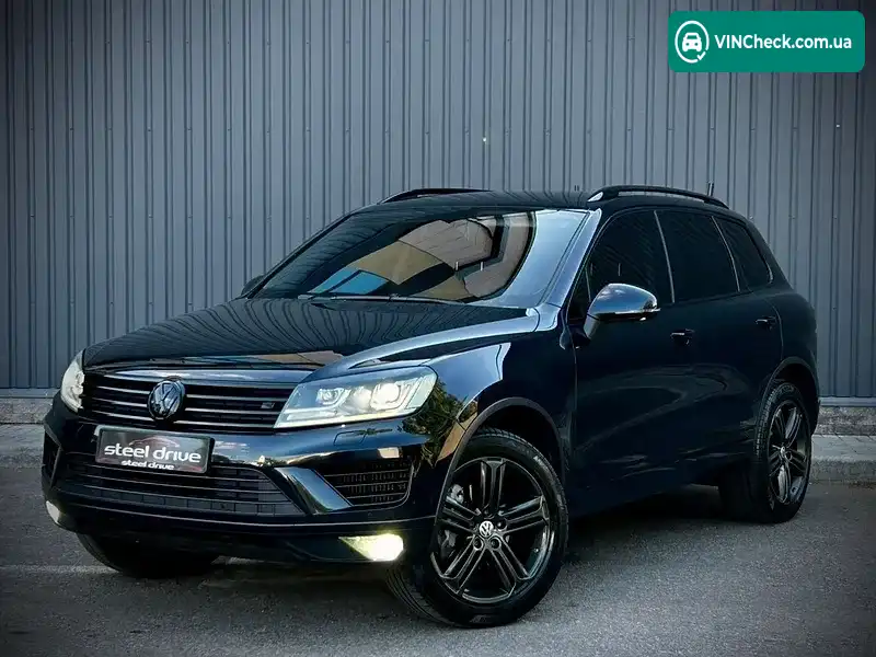 Volkswagen Touareg 2016, фото з оголошення 1 з 18, VIN WVGZZZ7PZGD022333