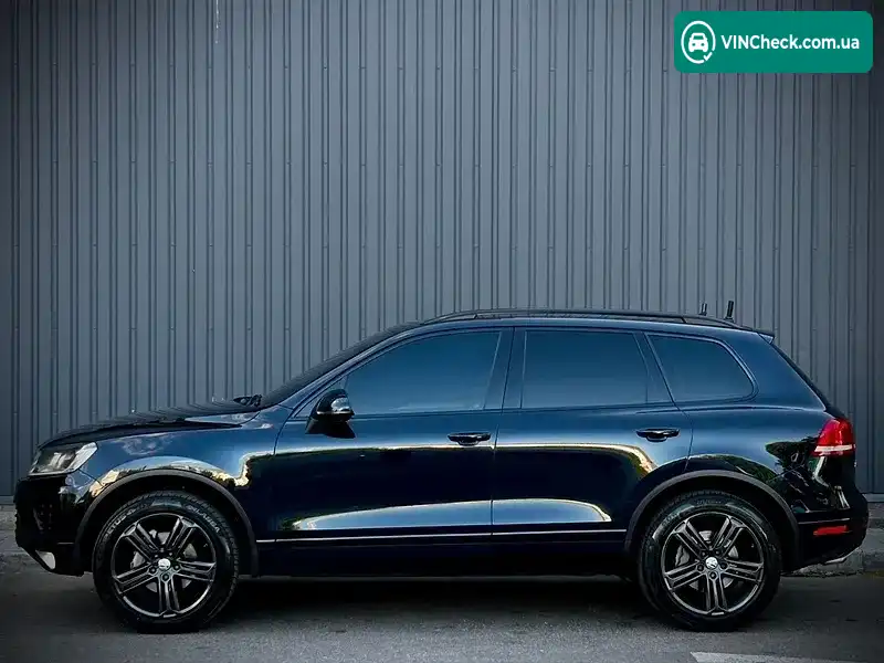 Volkswagen Touareg 2016, фото з оголошення 2 з 18, VIN WVGZZZ7PZGD022333