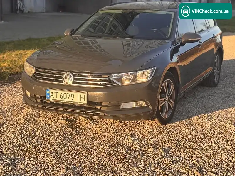 Volkswagen Passat 2017, фото з оголошення 2 з 20, VIN WVWZZZ3CZJE008075